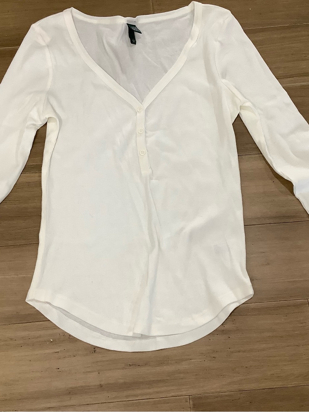 wild fable White Ribbed Henley Top white long sleeve size L. NWT.